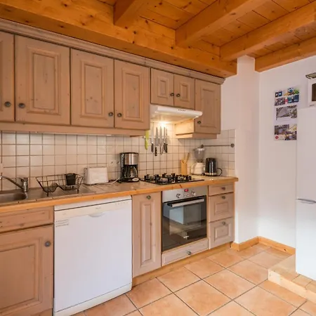 Chalet Hideaway 1 - Welkeys *