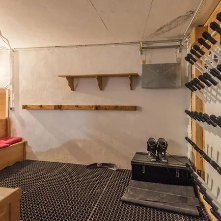 Chalet Hideaway 1 - Welkeys Chamonix