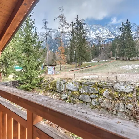 Chalet Hideaway 1 - Welkeys